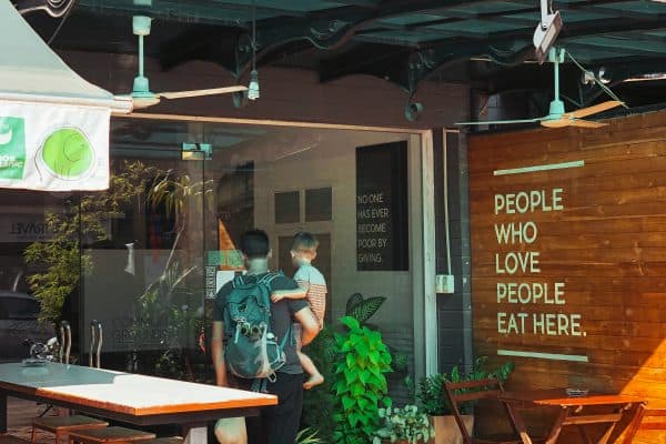 Laos mit Kind, Vientiane, kinderfreundliches Common Grounds Cafe
