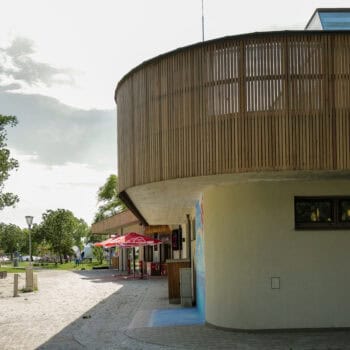 Podo Beach in Podersdorf am Neusiedler See mit Kindern - Abenteuerspielpatz und Strandbad in einem