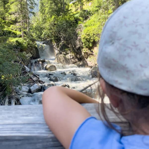 Das Wasser in all seinen Facetten auf dem WildeWasserWeg im Stubaital mit. Kindern entdecken